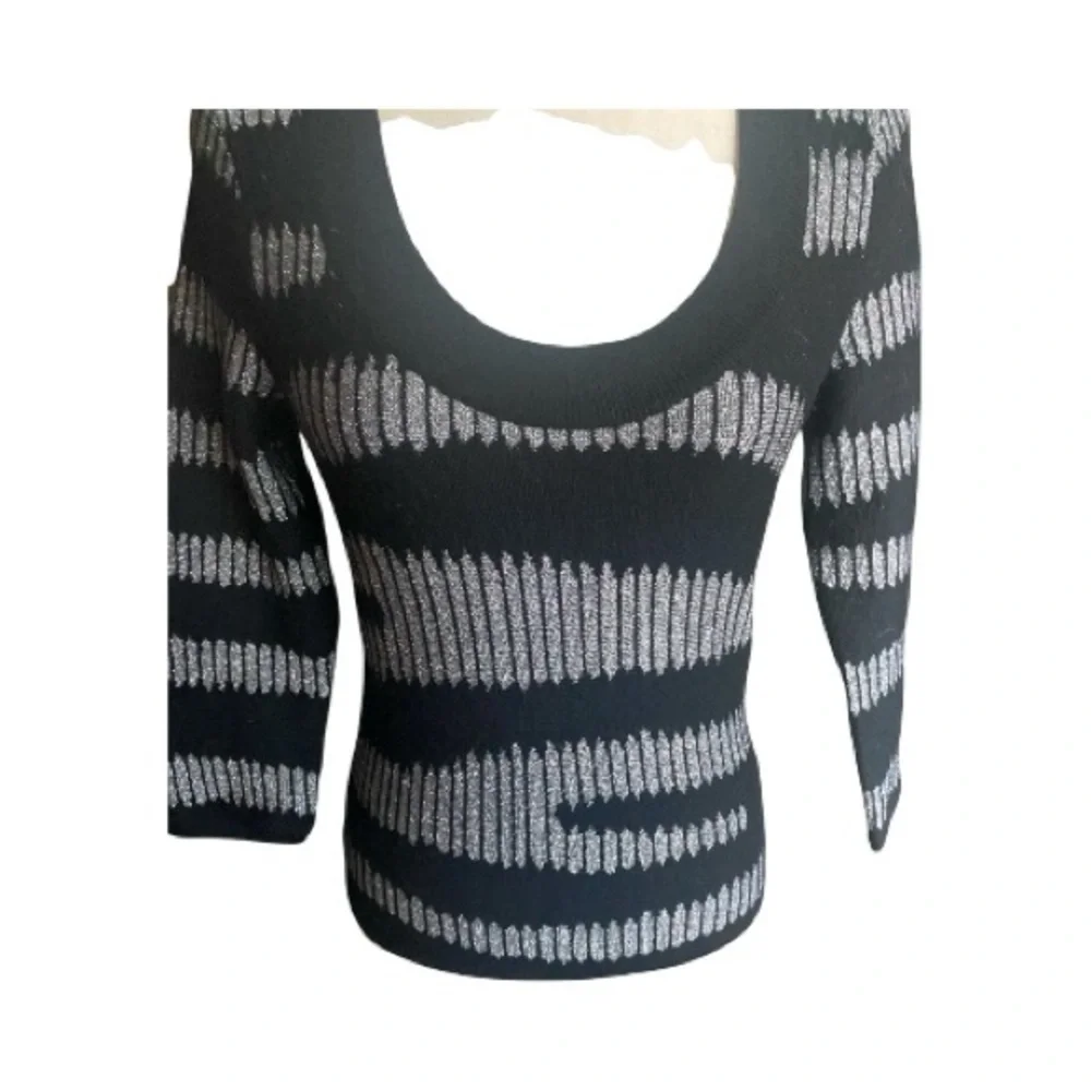 NWOT-LAMB BY GWEN STEFANI-MSRP $249-BLACK AND METALLIC SILVER
